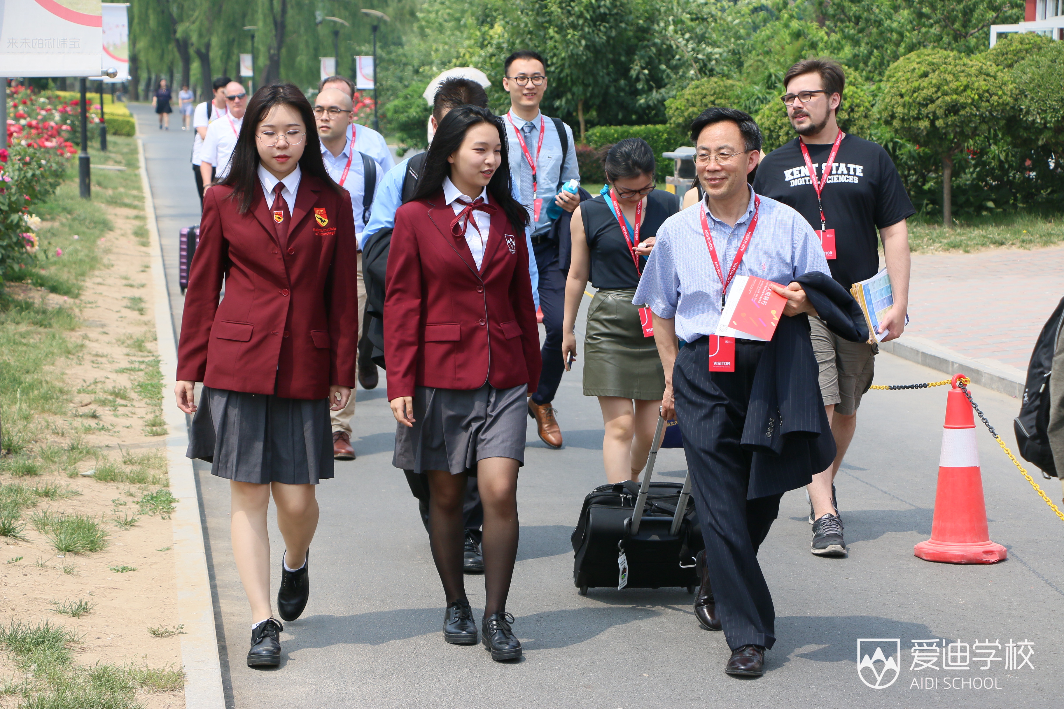 肯特州立大學(xué)教授團(tuán)為你解讀美國(guó)STEM教育